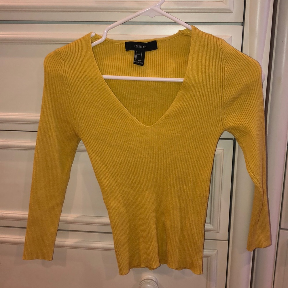 Long sleeve shirt